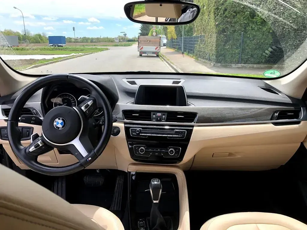 Gebraucht BMW X1 xLine 192 PS (141 kW) 2016 Braun SUV