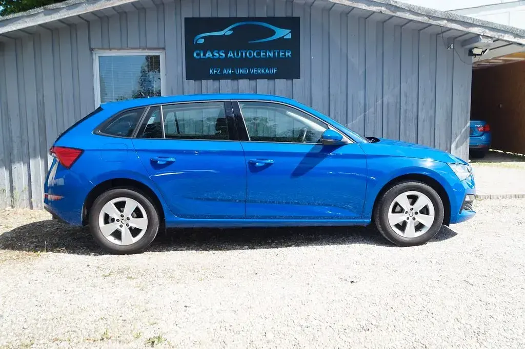 Gebraucht Skoda Scala Ambition 116 PS (85 kW) 2020 Blau Kleinwagen