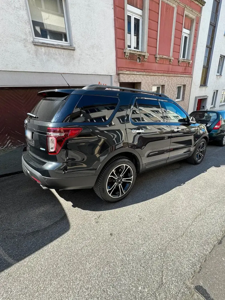 Second-hand Ford Explorer 360 CP (264 kW) 2014 Negru SUV