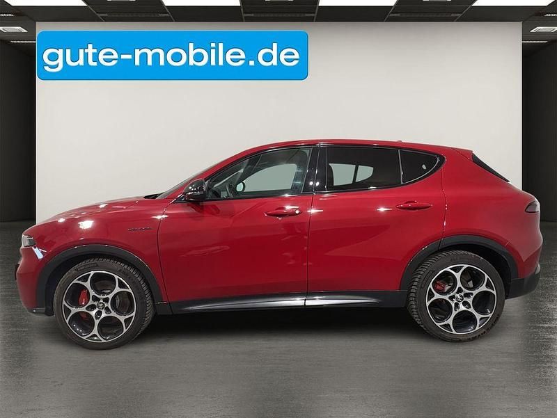 Gebraucht Alfa Romeo Tonale Veloce 160 PS (117 kW) 2023 Rot SUV