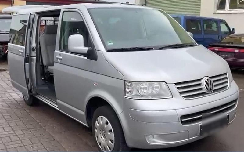 Gebraucht VW T5 102 PS (75 kW) 2007 Silber Van