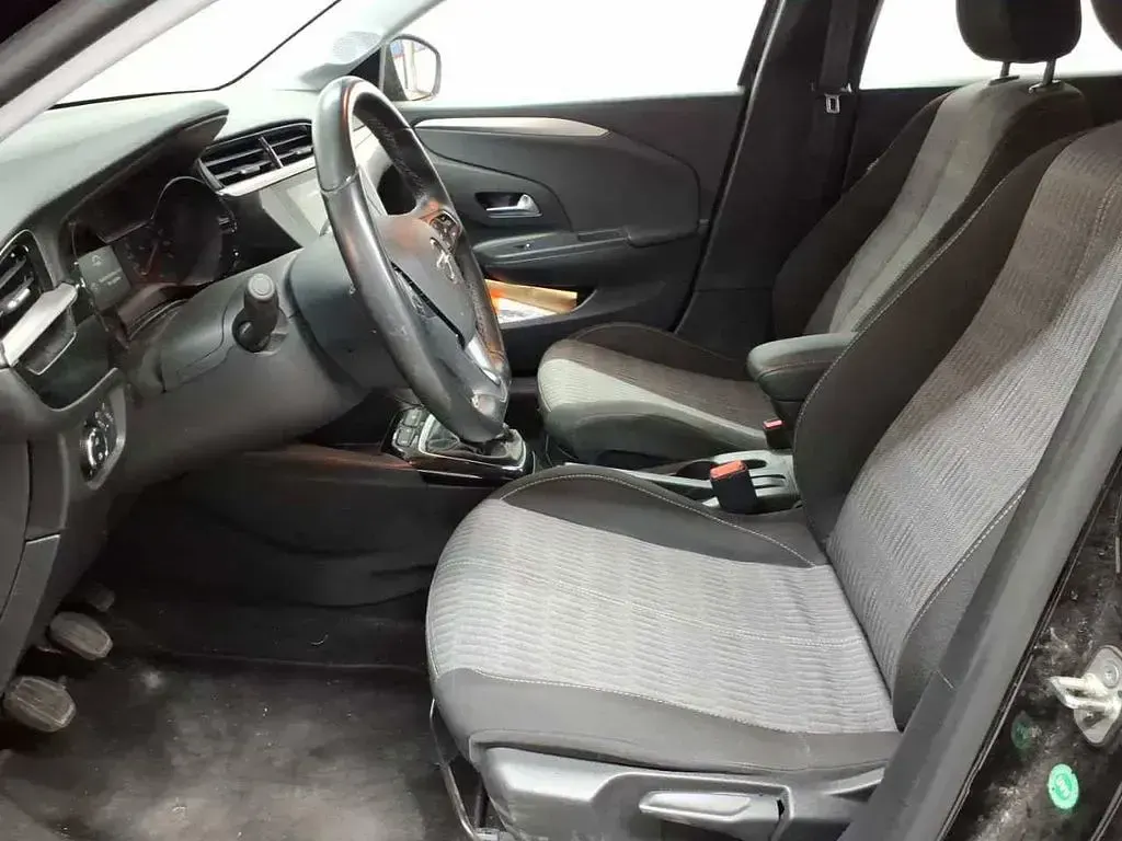 Używany Opel Corsa Edition 102 KM (75 kW) 2022 Czarny Hatchback