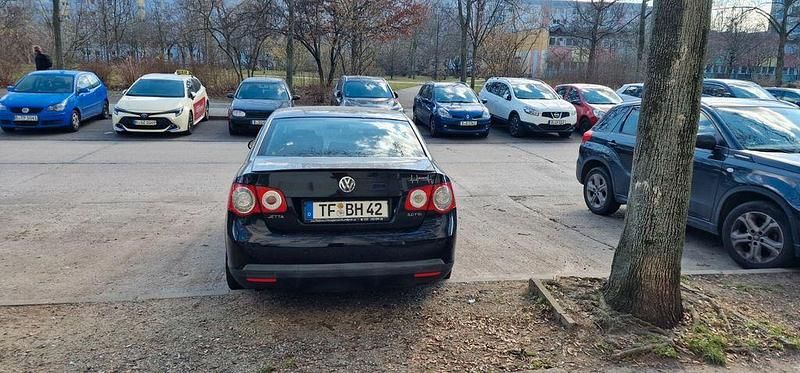 Gebraucht VW Jetta Comfortline 150 PS (110 kW) 2006 Schwarz Limousine