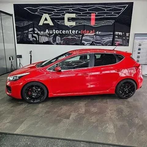 Gebraucht Kia Ceed GT-Track 204 PS (150 kW) 2014 Rot Kleinwagen