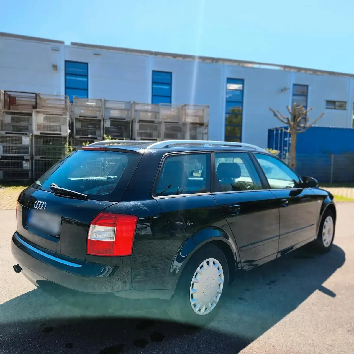 Usado Audi A4 101 HP (74 kW) 2003 Preto Carrinha