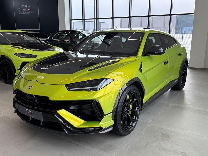 Gebraucht Lamborghini Urus 666 PS (489 kW) 2024 Grün SUV