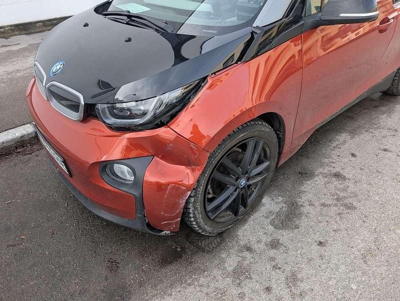 Usata BMW i3 Efficient Dynamics 170 CV (125 kW) 2015 Rosso Utilitaria