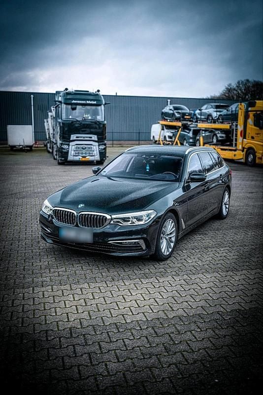 Gebraucht BMW 530 Luxury Line 265 PS (194 kW) 2019 Schwarz Kombi