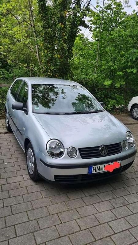 Gebraucht 2004 VW Polo Limousine | 3.200 € (Teuer) - Bild 1/4