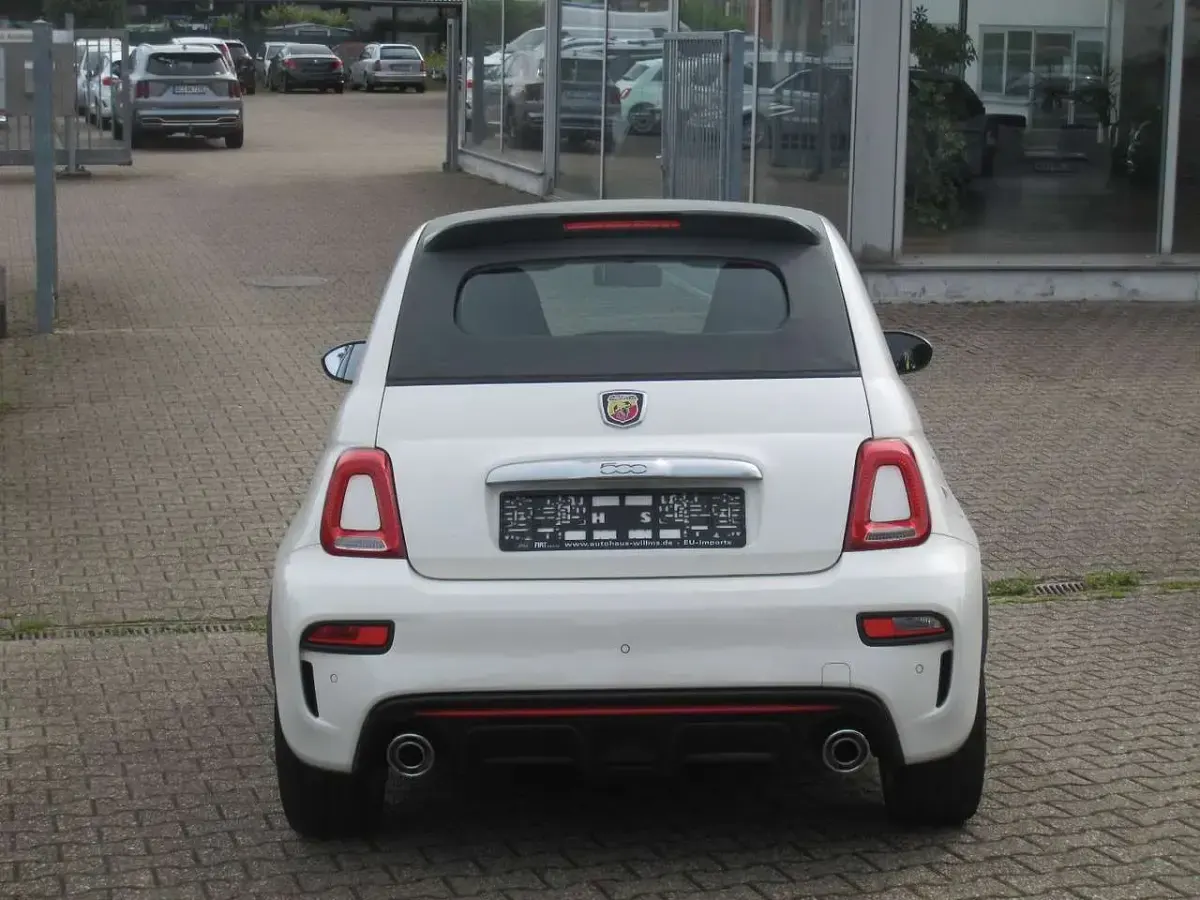 Gebraucht Fiat 500C Abarth 145 PS (106 kW) 2019 Caraweiß Cabrio