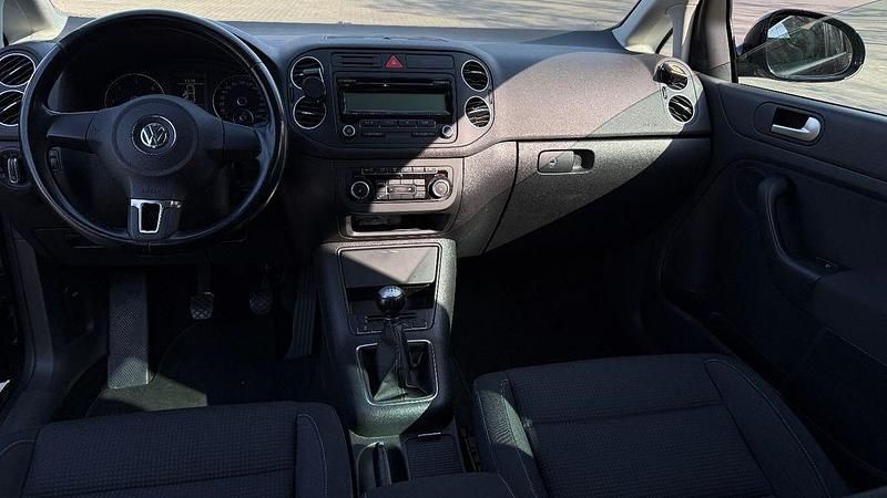 Gebraucht VW Golf Plus Cross Team 140 PS (102 kW) 2010 Schwarz Van / Kleinbus