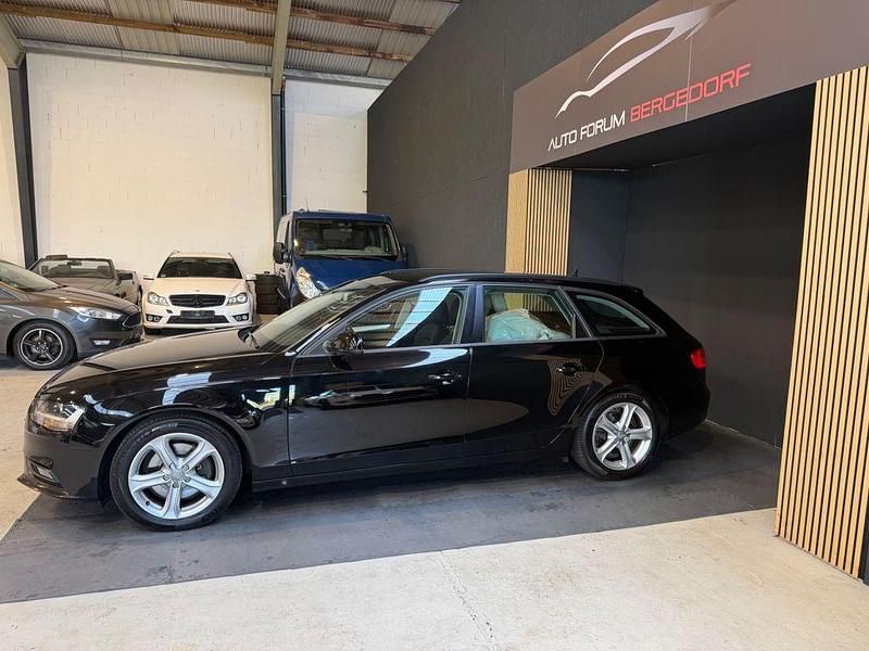 Gebraucht Audi A4 Ambition 204 PS (150 kW) 2014 Schwarz Kombi