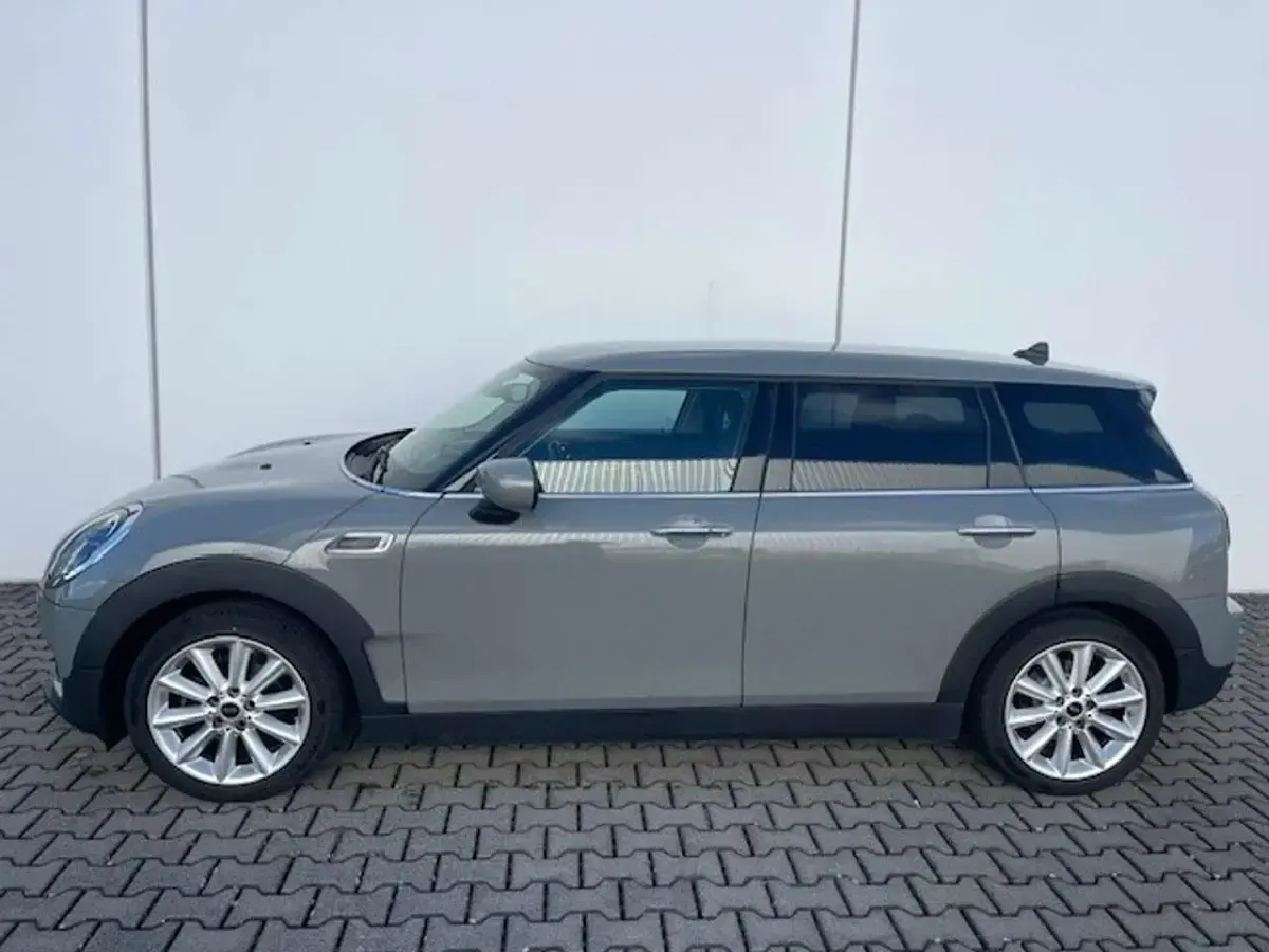Gebraucht Mini Clubman 102 PS (75 kW) 2021 Moonwalk grey (metallic) Kombi