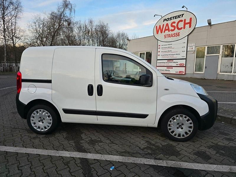 Gebraucht Citroën Nemo 75 PS (55 kW) 2013 Weiß Van / Kleinbus