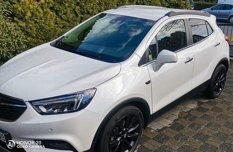 Weiß Gebraucht 2018 Opel Mokka X Ultimate SUV | 14.700 € (Fairer Preis) - Bild 1/4