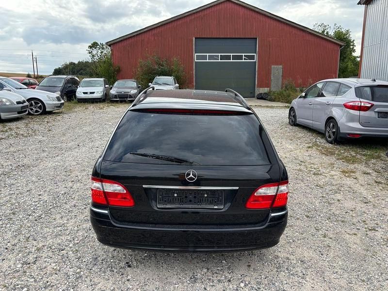 Gebraucht Mercedes E350 272 PS (200 kW) 2006 Schwarz Kombi