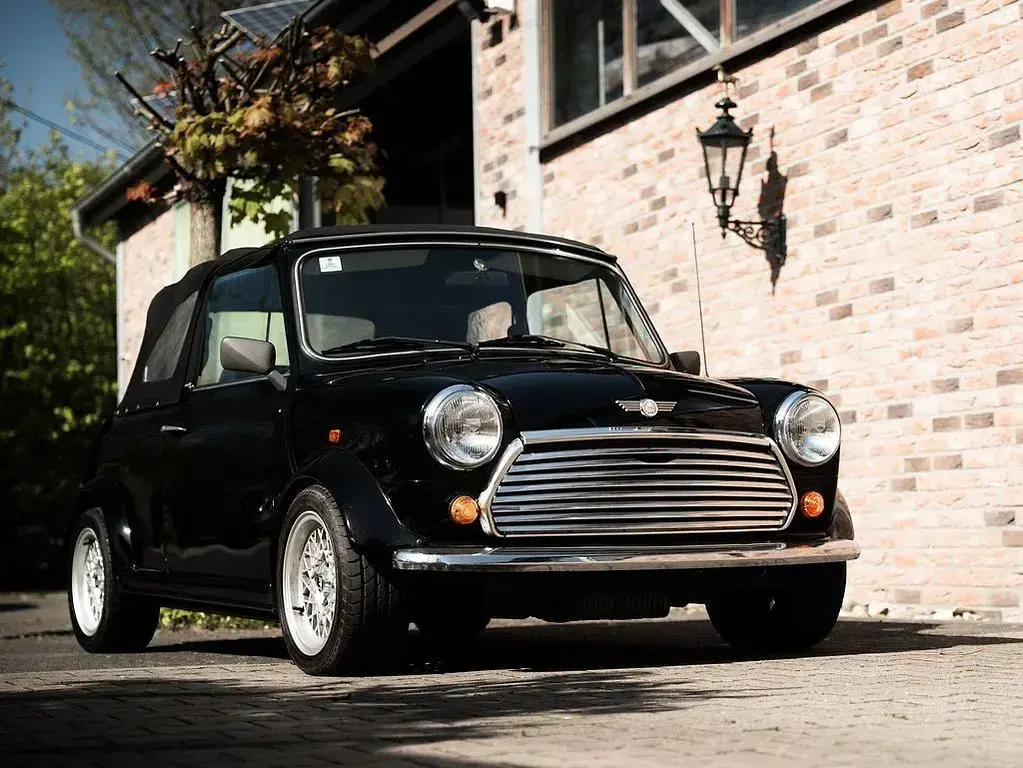 Gebraucht Mini Cooper Cabriolet 41 PS (30 kW) 1989 Schwarz Cabrio