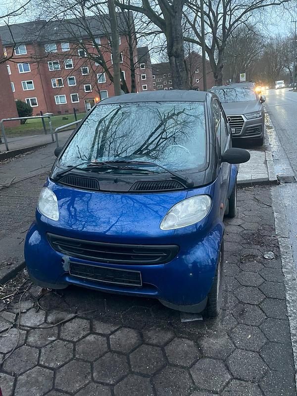 Blau Gebraucht 2001 Smart ForTwo Coupé Kleinwagen | 500 € (Guter Preis) - Bild 1/4