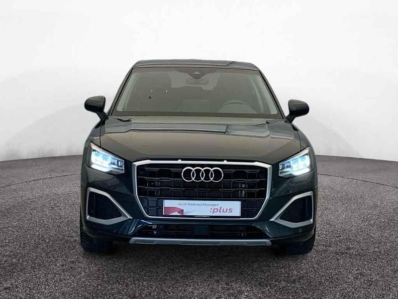 Second-hand Audi Q2 Advanced Plus 150 CP (110 kW) 2025 Gri SUV
