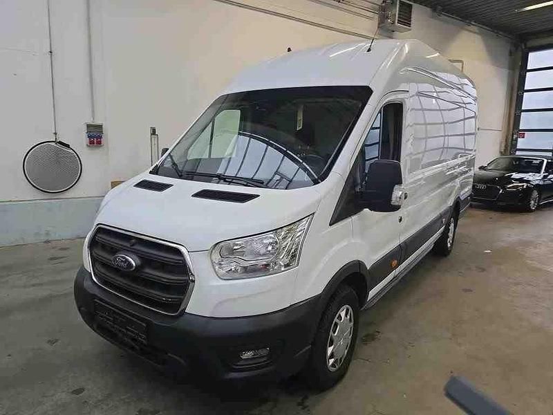 Gebraucht Ford Transit Trend 131 PS (96 kW) 2021 Weiß Limousine