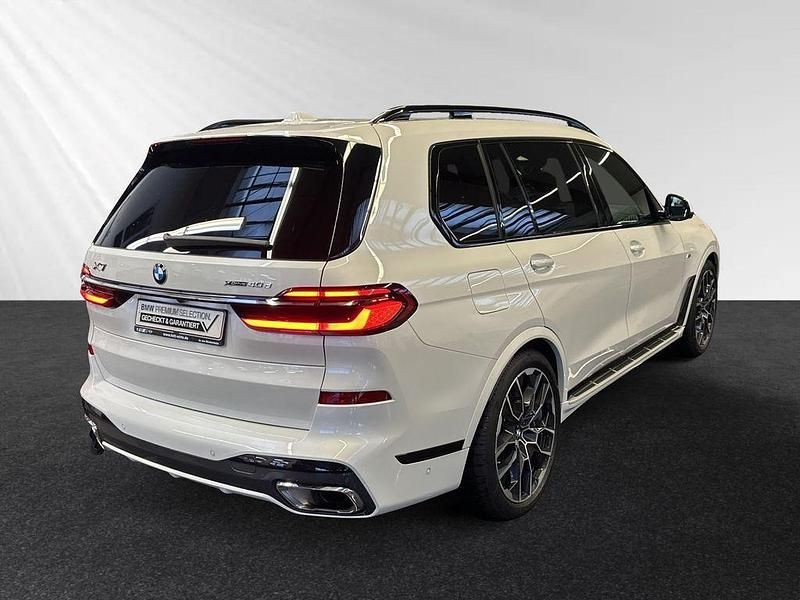 Gebraucht BMW X7 M Sport 352 PS (258 kW) 2025 Mineralweiss metallic SUV
