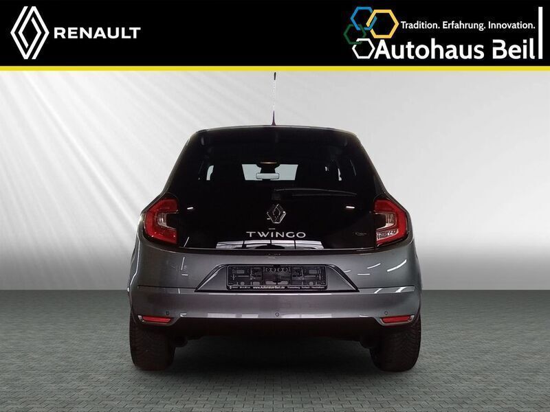 Używany Renault Twingo Techno 60 kW (82 KM) 2023 Szary Hatchback