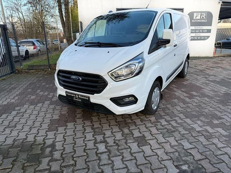 Weiß Gebraucht 2021 Ford Transit Custom Trend Van / Kleinbus | 20.999 € (Guter Preis) - Bild 1/4