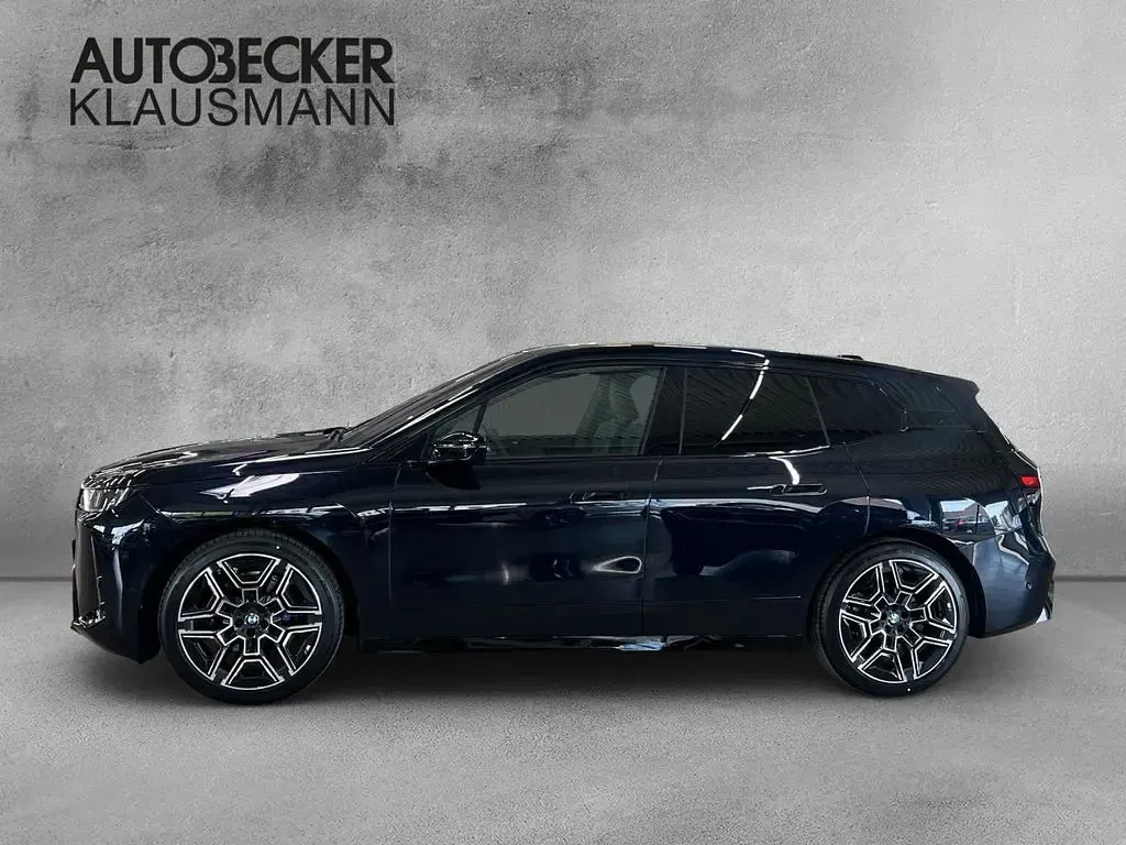 Gebraucht BMW iX Sport Line 300 kW (408 PS) 2026 Schwarz SUV