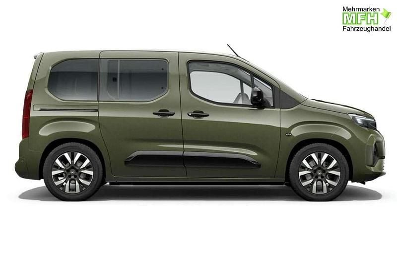 Nowe Opel Combo 131 KM (96 kW) 2026 Zielony Minivan