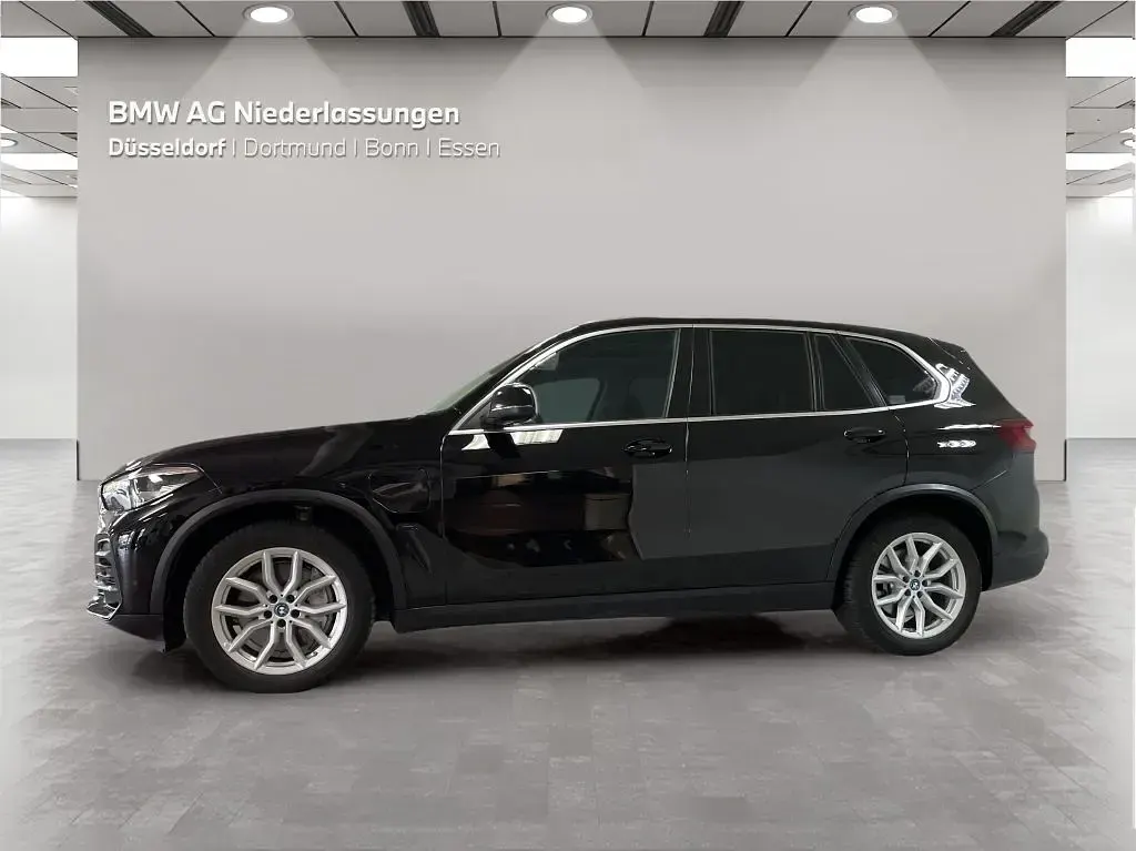 Gebraucht BMW X5 Sport Line 394 PS (289 kW) 2022 Schwarz SUV