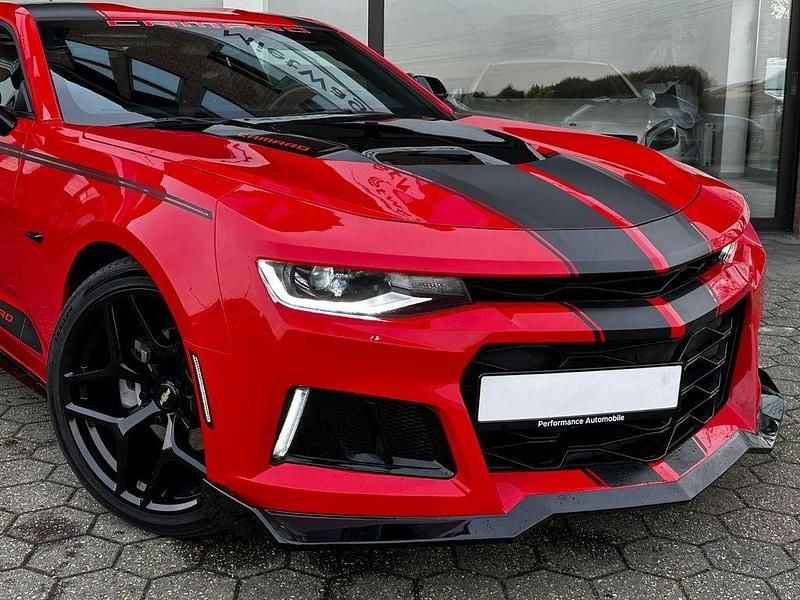 Gebraucht Chevrolet Camaro 275 PS (202 kW) 2023 Rot Coupé