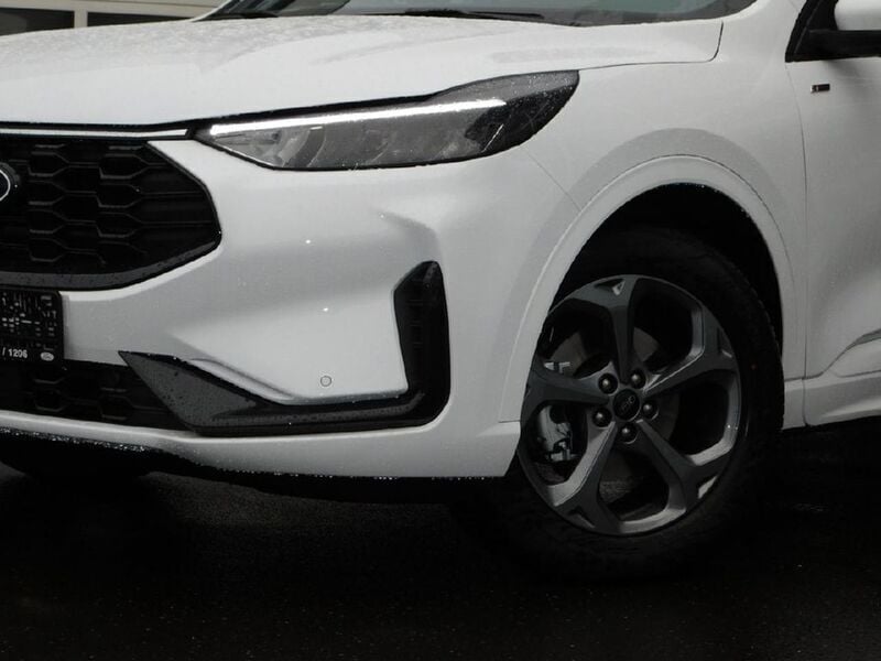 Neu Ford Kuga ST-Line 152 PS (111 kW) 2025 SUV