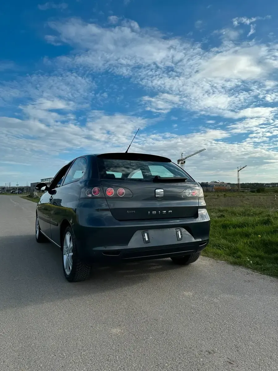 Gebraucht Seat Ibiza 86 PS (63 kW) 2007 Grau Kleinwagen