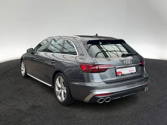 Używany Audi S4 Ambiente 341 KM (250 kW) 2022 Szary Kombi