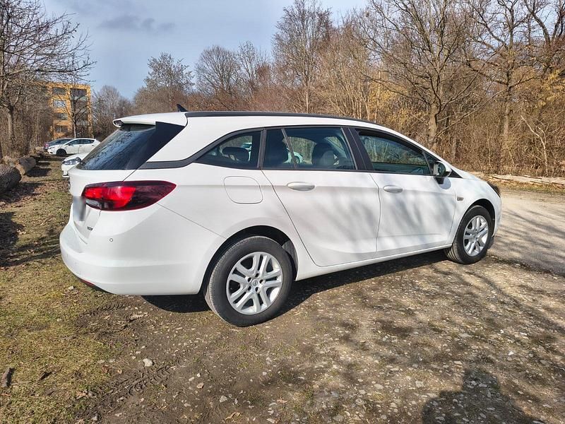 Gebraucht Opel Astra 110 PS (80 kW) 2018 Weiß Kombi