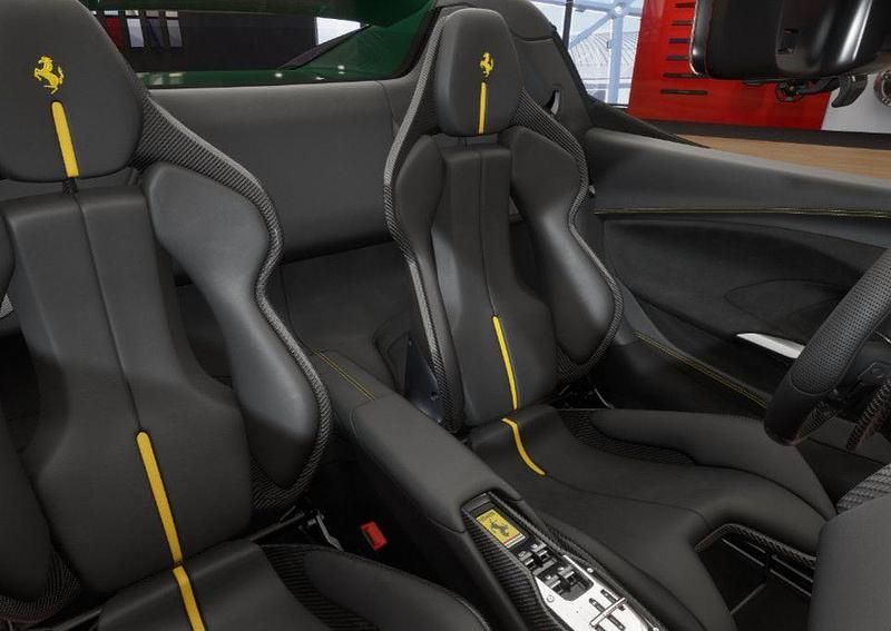 Neu Ferrari 296 829 PS (609 kW) 2025 Schwarz Cabrio