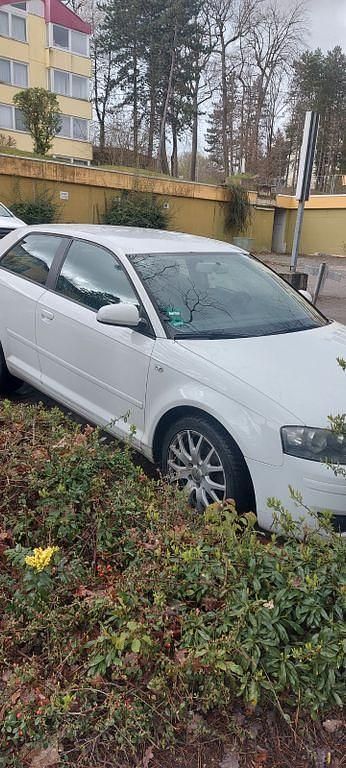 Gebraucht Audi A3 S-Line 105 PS (77 kW) 2006 Weiß Kleinwagen