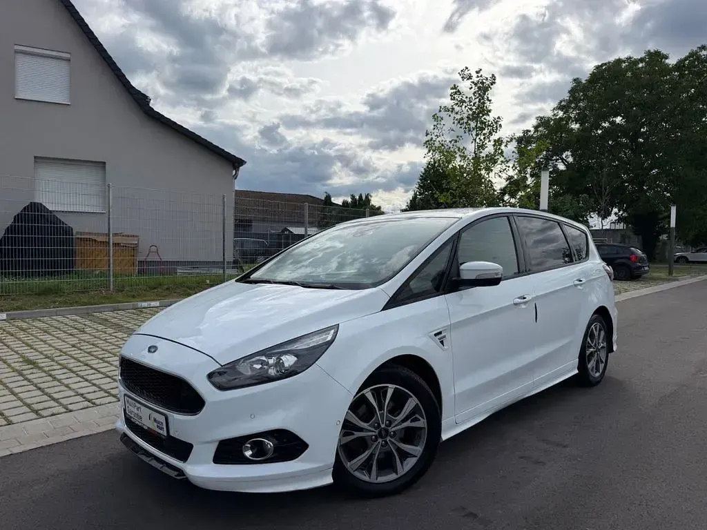 Gebraucht Ford S-MAX ST-Line 165 PS (121 kW) 2019 Weiß Van / Kleinbus