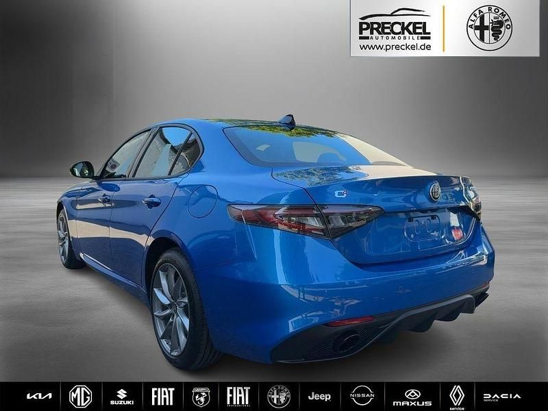 Gebraucht Alfa Romeo Giulia Sprint 280 PS (205 kW) 2024 Blau Limousine