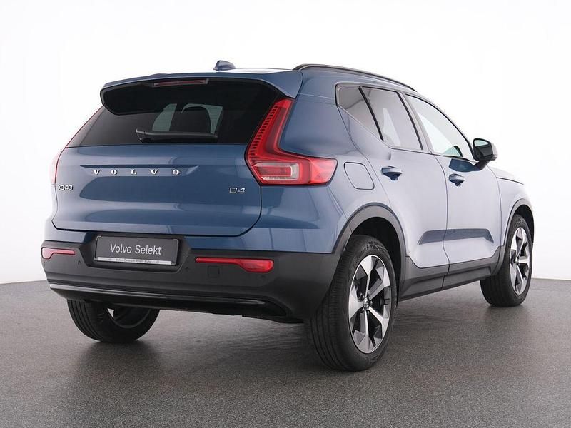 Gebraucht Volvo XC40 Ultimate 197 PS (144 kW) 2023 Blau SUV