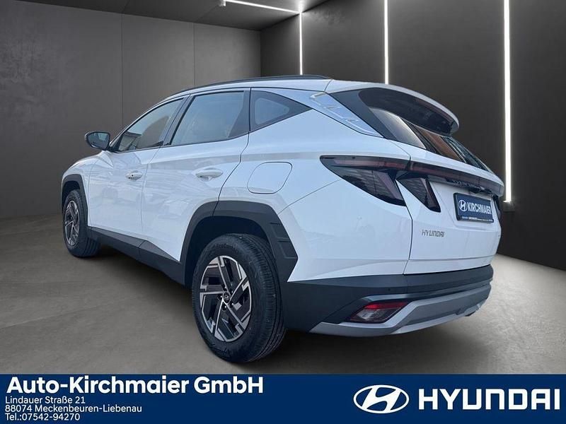 Neu Hyundai Tucson Select 160 PS (117 kW) 2025 Weiss SUV