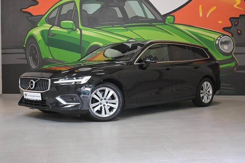 Schwarz Gebraucht 2018 Volvo V60 Inscription Kombi | 20.550 € (Etwas zu teuer) - Bild 1/4