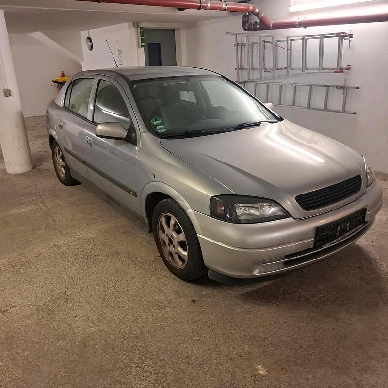 Silber Gebraucht 2003 Opel Astra Limousine | 750 € (Superpreis) - Bild 1/4
