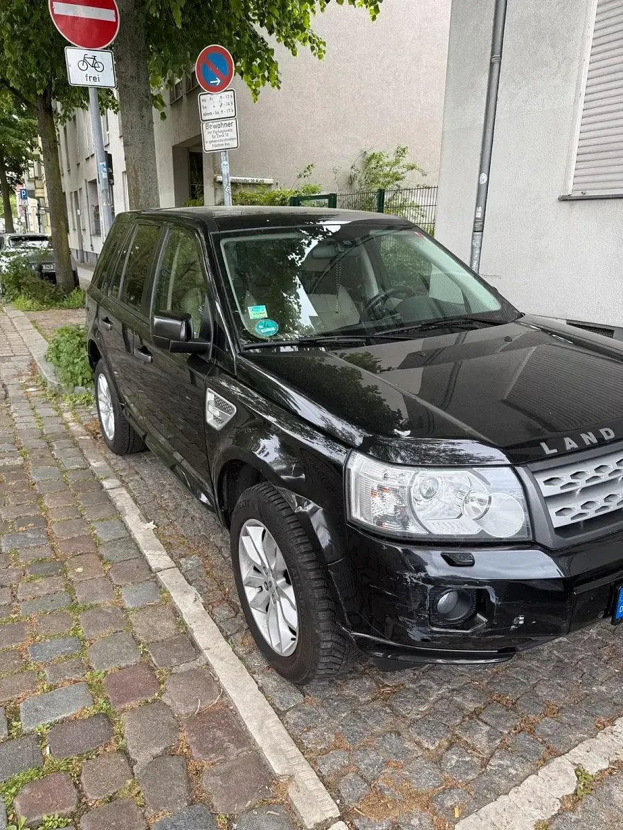Gebraucht Land Rover Freelander 2 190 PS (139 kW) 2012 Schwarz SUV