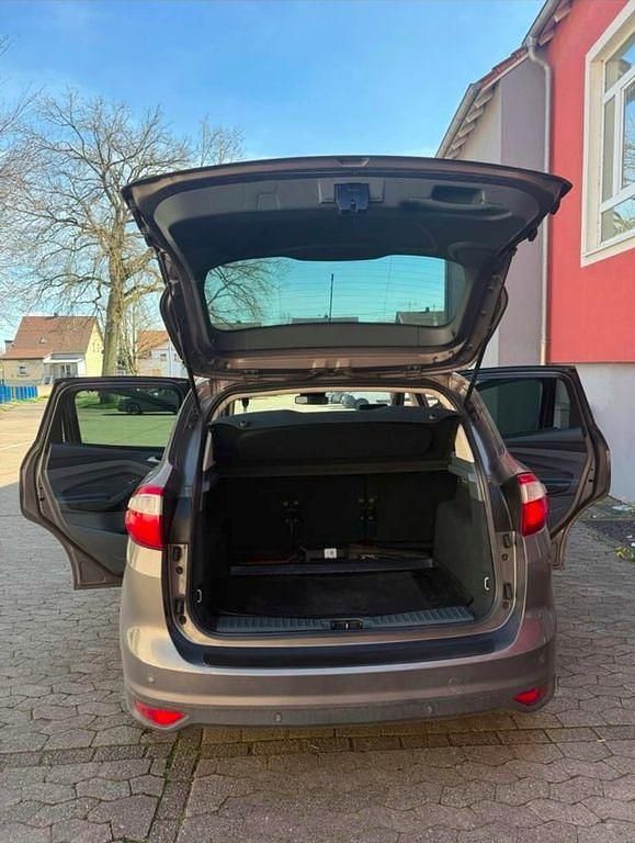 Gebraucht Ford C-MAX Business Edition 163 PS (119 kW) 2014 Braun Van / Kleinbus
