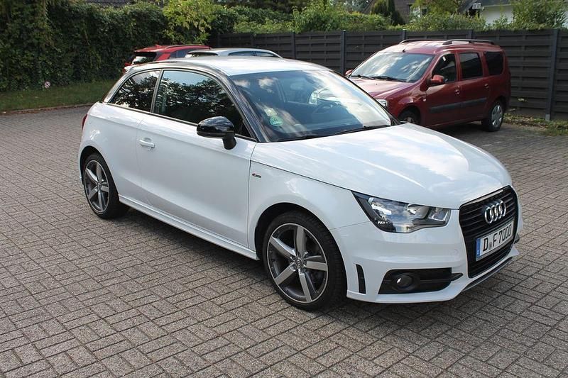 Weiß Gebraucht 2014 Audi A1 S-Line Kleinwagen | 9.800 € (Fairer Preis) - Bild 1/4