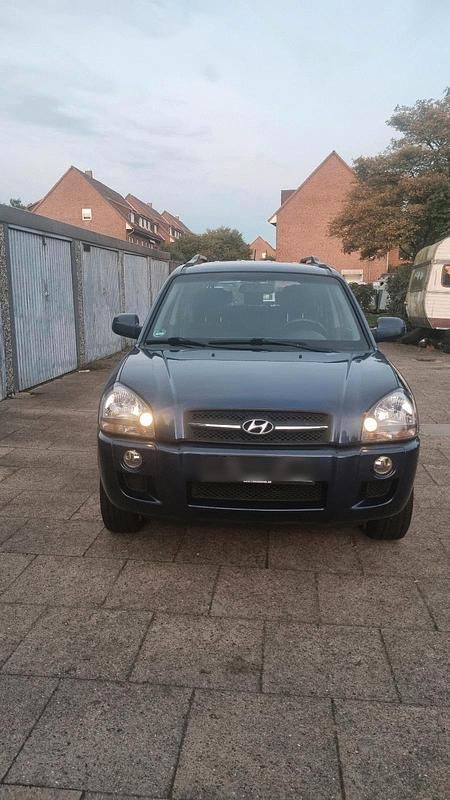 Gebraucht Hyundai Tucson 141 PS (103 kW) 2008 Blau SUV