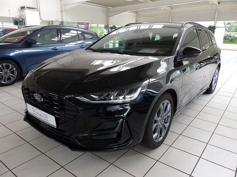 Gebraucht Ford Focus ST-Line X 155 PS (114 kW) 2023 Agateblack Kombi