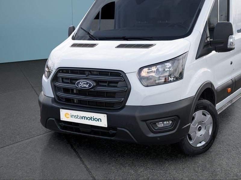 Second-hand Ford Transit 131 CP (96 kW) 2025 Alb Berlinǎ