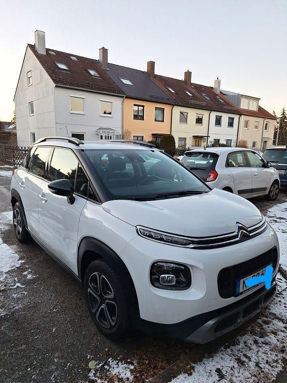 Weiß Gebraucht 2018 Citroën C3 Aircross Feel SUV | 11.900 € (Fairer Preis) - Bild 1/4